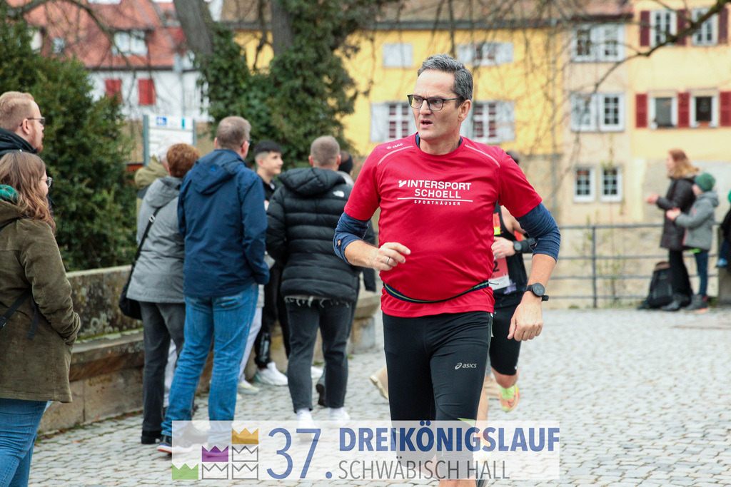 VR Bank Hauptlauf 10000m | 3 Koenigslauf 2023 - Realisiert mit Pictrs.com