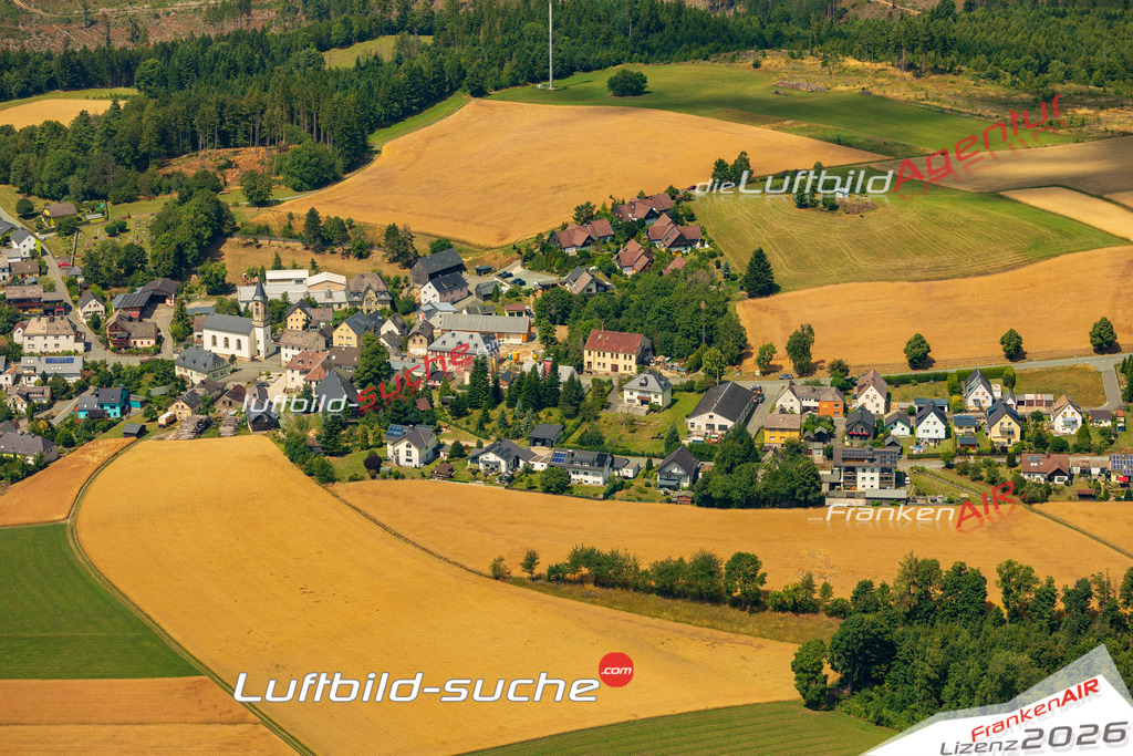 Bernstein am Wald Schwarzenbach am Wald Bild- Das Luftbild wurde 2025 vom UL-Flugzeug heraus erstellt ( keine Drohnen Bilder! ) - Hochauflösende Luftaufnahme -Nicht vergleichbar mit Google Maps oder Satelittenbilder- Die Geschenkidee !Mit Lizenz und Bildrechte bestellbar