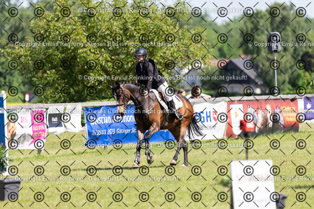 CL5A1076 | Emilia Reinking Fotografie - Realisiert mit Pictrs.com