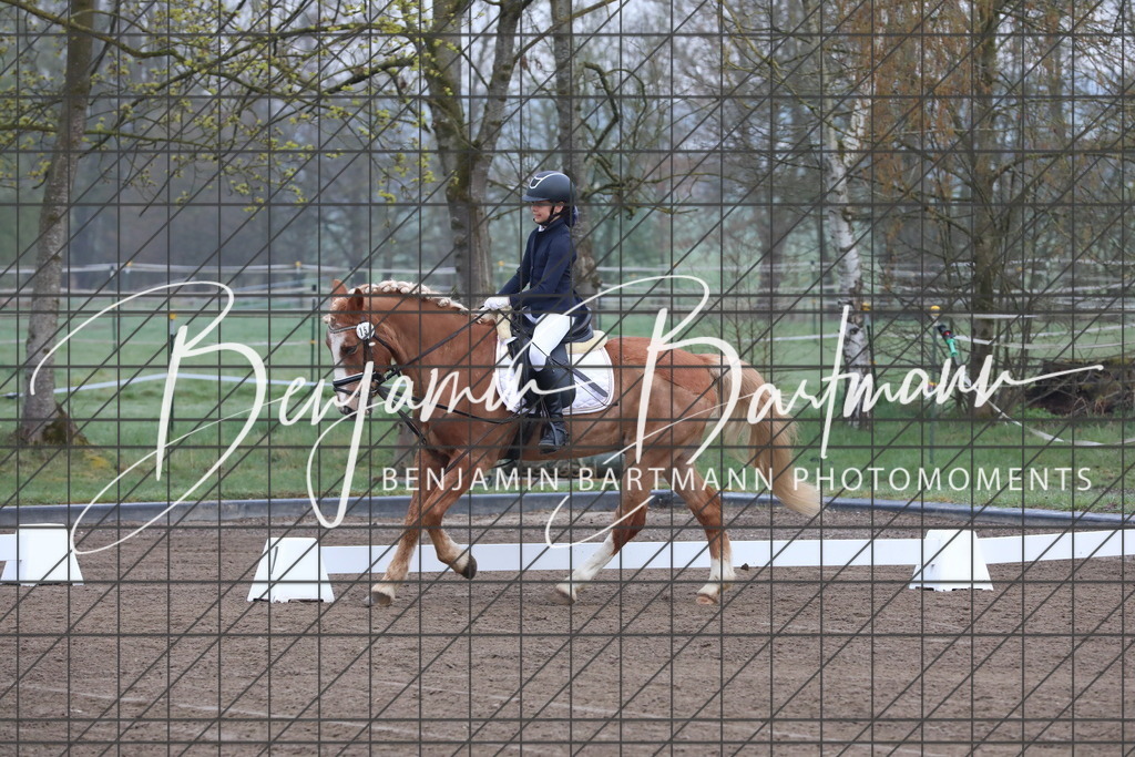 AZ2A3522 | Benjamin Bartmann Photomoments