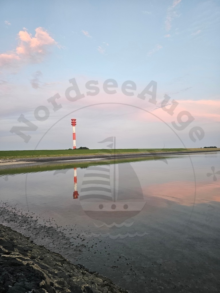 20240719_214900 | NordseeAuge zeigt ruhige Fotokunst von der Nordsee. Hochwertige Prints, Bilder und Motive mit Weite, Licht und Meer – für Zuhause oder als Geschenk. - Realisiert mit Pictrs.com