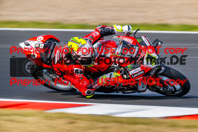 MaZZes_FotoMatrix_240719_6007705_8797 | SBK