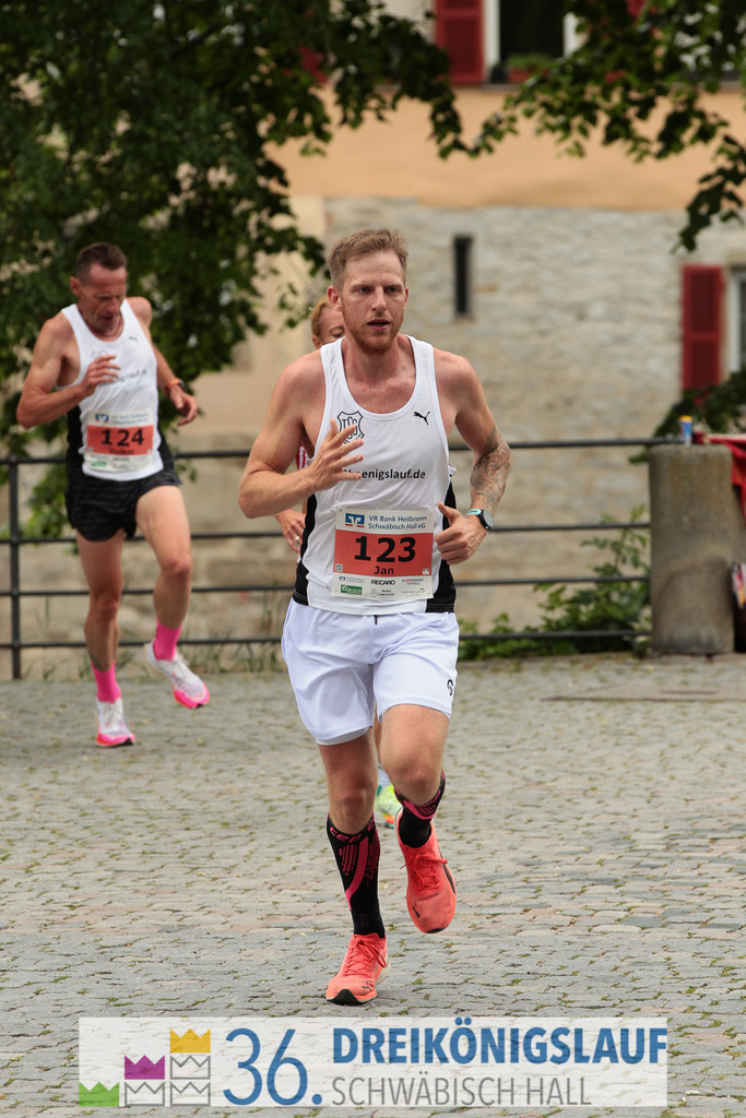 VR Bank Hauptlauf 10km | 3königslauf 2022 VR Bank Hauptlauf - Realisiert mit Pictrs.com