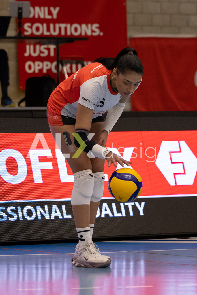 Volleyball I Frauen I Saison 2025-2026 I Volleyball NLA | Women I 1/4 Finals I VC Kanti Schaffhausen - BIWI Volleyball Franches-Montagnes I 21.02.2026 | 8 Letícia Bonardi (BR) (BIWI VFM) – Diagonalangriff - Realisiert mit Pictrs.com