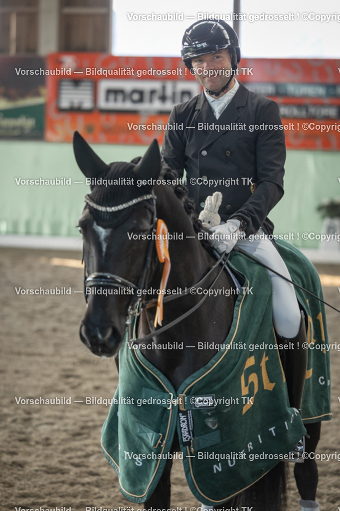 _D5A8121 | Emotionale Pferde- & People-Fotografie rund um Heidelberg, Leimen & Umgebung. Natürliche Fotos von Pferd, Mensch & Familie. Jetzt Termin sichern!