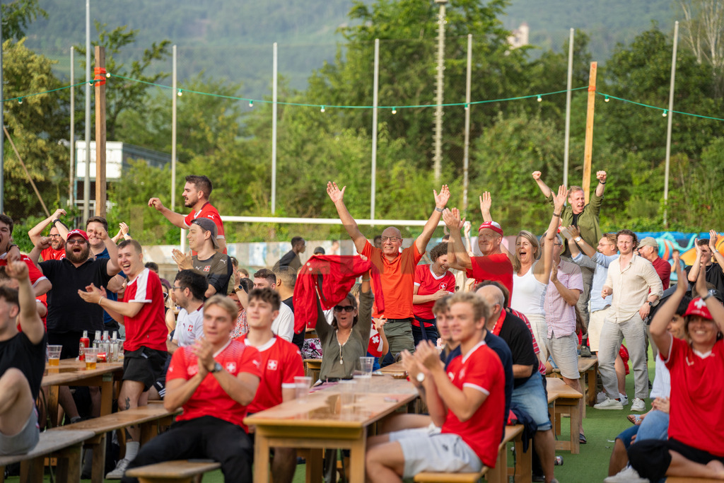 188_Public Viewing Reinach - Achtelfinale Schweiz -Italien EM 2024_kunzmedia.ch | OnlineShop für Bilder kunzmedia.ch