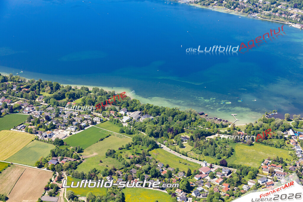 Aktuelles Luftbild von  Starnberg - Die Luftaufnahme wurde 2021 mittels UL-Flugzeug erstellt ( keine Drohne ) - hochauflösende Kamera-Systeme von  Canon -Beste Qualität - Für grossformatige Ausdrucke geeignet. Die Geschenkidee !