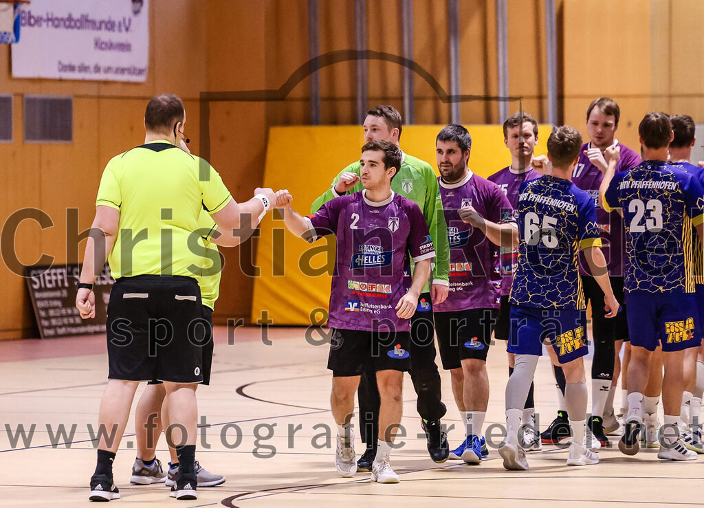 2024-12-14_009_SpVgg_Altenerding_gegen_MTV_Pfaffenhofen | Erding, Deutschland, 14.12.2024:Handball, Bezirksoberliga Männer 2024 / 2025, 10. Spieltag, SpVgg Altenerding gegen MTV Pfaffenhofen, Endergebnis: 32:30Joseph Wyhnalek (SpVgg Altenerding, #2), Torwart Ferdinand Mayer (SpVgg Altenerding, #97), Christian Loris (SpVgg Altenerding, #11)Foto: Christian Riedel / fotografie-riedel.net