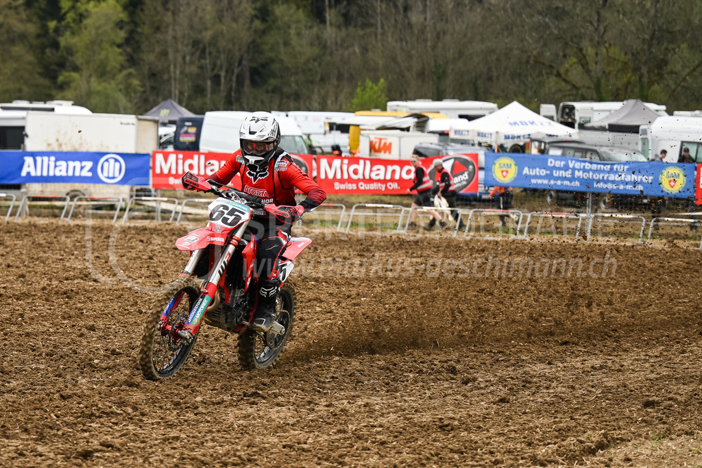 Motocross Schlatt bei Winterthur - 30. April 2023 | #65 Scheiben Robin aus Sulgen (CH) auf GASGAS in der Kategorie ProRace Serie am Motocross Schlatt bei Winterthur, 30. April 2023. 
Instagram: @mx_schlatt | @mc_wila | @sam_schweiz
Bild: Sportfotografie Markus Aeschimann | www.markus-aeschimann.ch - Realisiert mit Pictrs.com