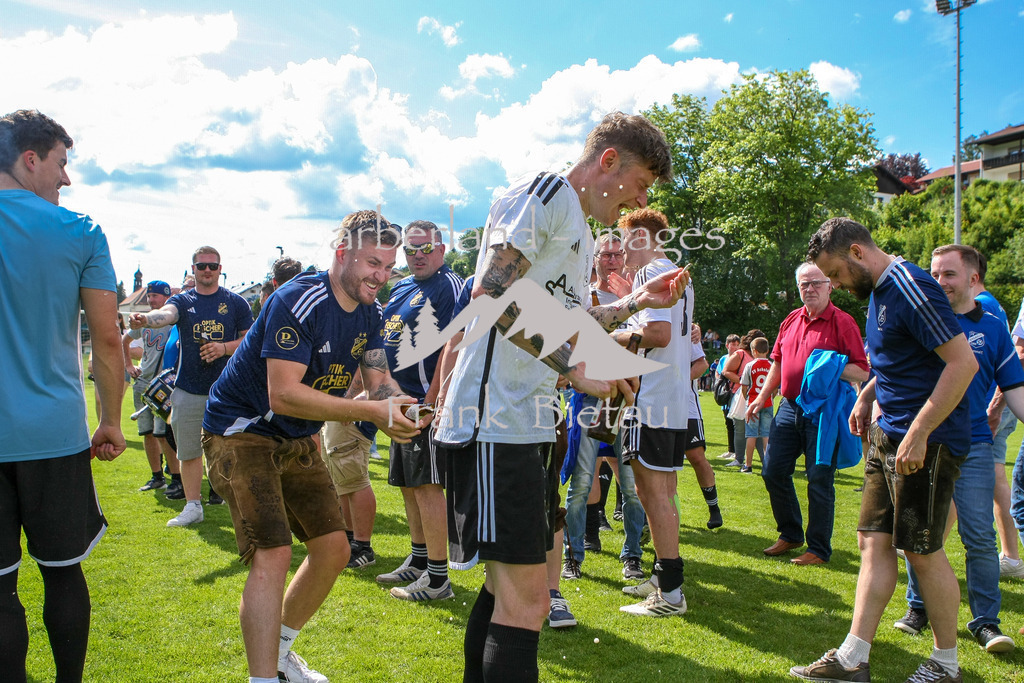 993T0259 | Medien- Sport- Entertainmentfotos