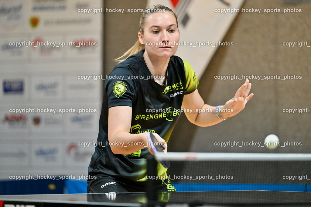 SCO Ossiachersee Bodensdorf vs. SU Spk. Kufstein | Lea Paulin, SCO Ossiachersee Bodensdorf vs. SU Spk. Kufstein, SCO Ossiachersee Bodensdorf vs. SU Spk. Kufstein am 04.10.2024 in Bodensdorf (SCO Halle Bodensdorf), Austria, (Photo by Bernd Stefan)