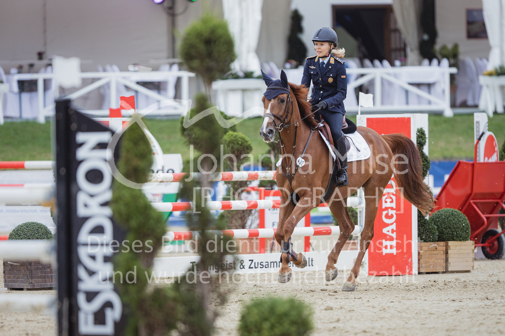 220731_BHO_BT_M1-Spr-151 | Deine schönsten Turniermomente als professionelle Fotos! Entdecke hochwertige Pferdesport-Fotografie im Online-Shop. Jetzt Fotos finden & bestellen!