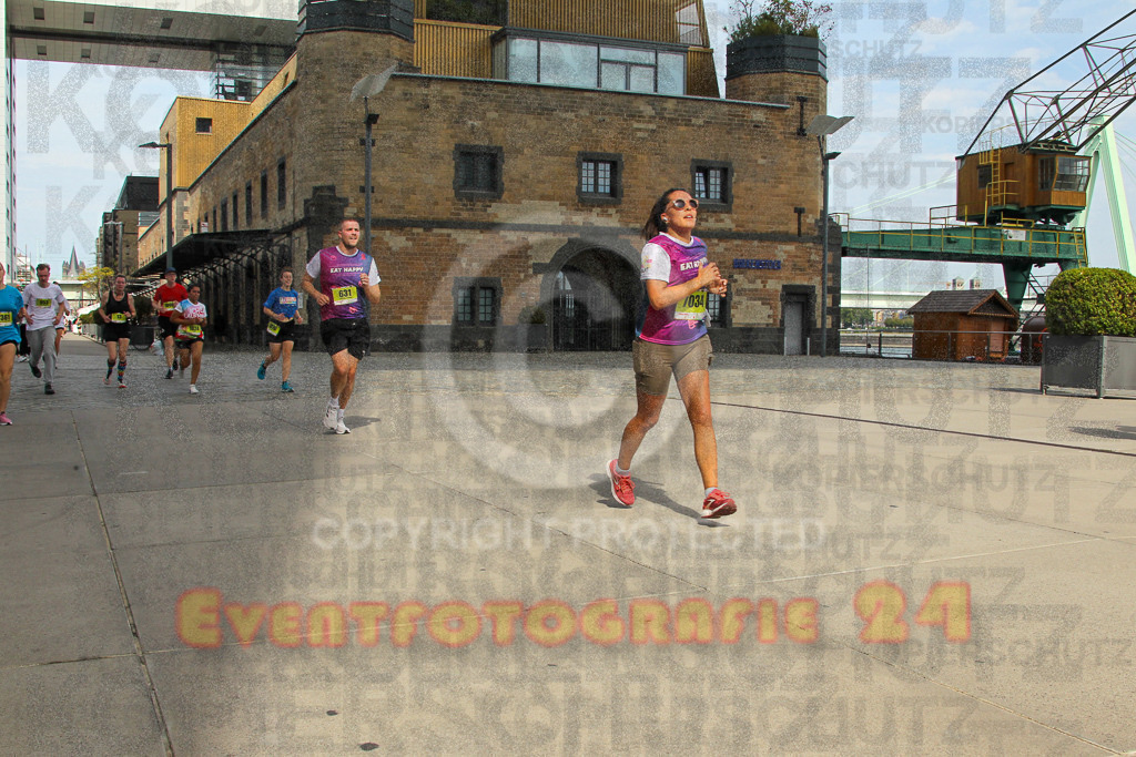 250920_1327_EV4_5614 | Sportfotografie im Rhein-Sieg Kreis, Köln, Bonn, NRW, Rheinland Pfalz, Hessen, etc. Unser Tätigkeitsfeld umfasst den Laufsport vom Volkslauf über den Marathon, Duathlon, Triathon bis zum Ultralauf wie Kölnpfad Ultra oder Schindertrail.