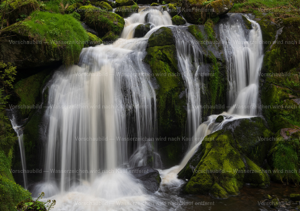 Triberger Wasserfall | im Schwarzwald - Realisiert mit Pictrs.com