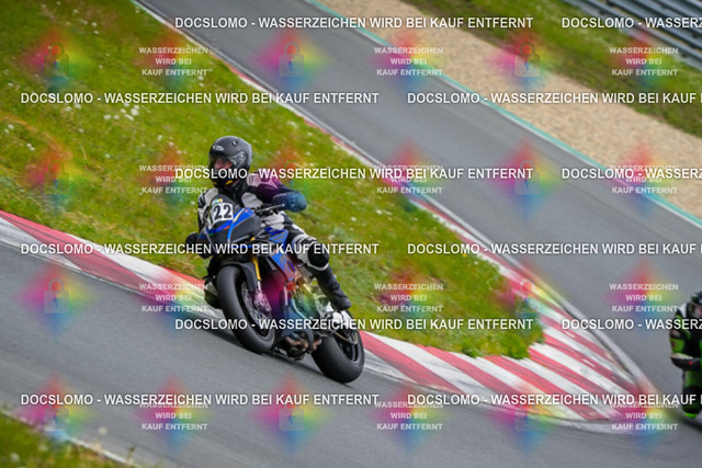 2026_05_09_PBK_34201_LRX | Sportfotografie; SlowMotion; Video; Rennstrecke; Hafeneger; RSE; Speer; Trackday; Motorsportarena; Hockenheimring; Brno; Most; Barcelona; Valencia, Benny; Kaetzmer;