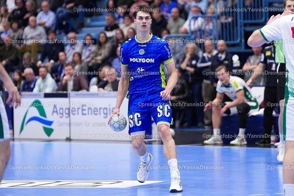 xYDRx22112502046 | 22.11.2025, xydrx, Handball, 1.HBL, VFL Gummersbach - SC DHfk Leipzig, Schwalbe-Arena: Miro Schluroff (VFL Gummersbach #15)