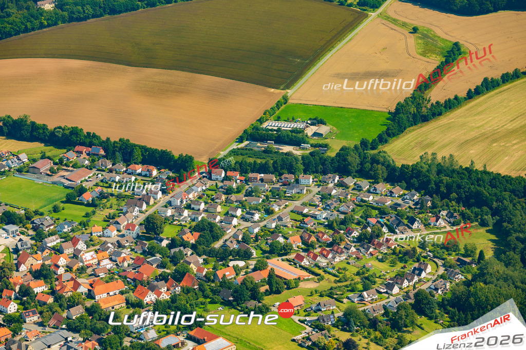Schöne Luftaufnahme als Geschenk in Reelsen Bad Driburg - Die Luftbildaufnahme wurde 2025 vom UL-Flugzeug heraus erstellt ( keine Drohne ) - Hochauflösende Luftaufnahme -Nicht vergleichbar mit Google Maps oder Satelittenbilder- Die Geschenkidee !Mit Lizenz und Bildrechte bestellbar