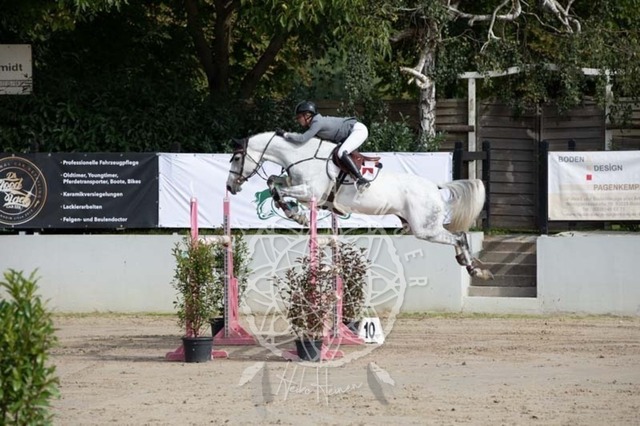 2B4A1299 | pixelfaenger - Realisiert mit Pictrs.com