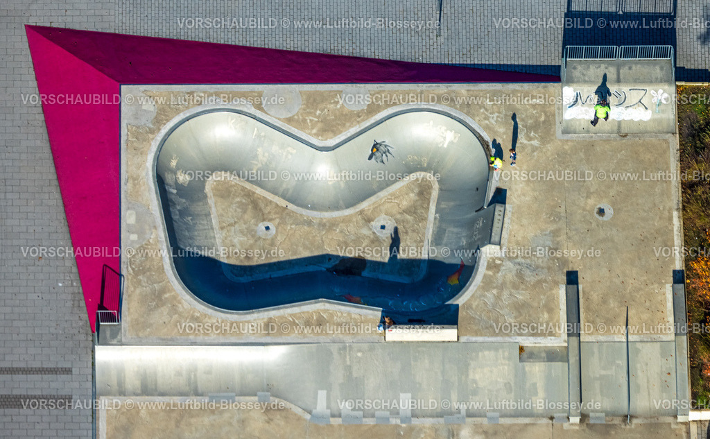 Selm241011644 | Luftbild, Skatepark an der Sportanlage Campusplatz Nord, Selm, Münsterland, Nordrhein-Westfalen, Deutschland