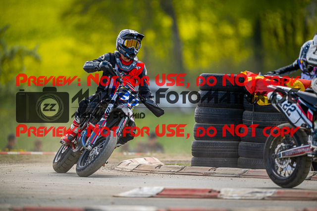 MaZZes_FotoMatrix_230506_5886 | S4