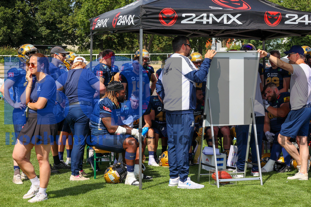 GFL: Potsdam Royals vs. Dresden Monarchs{date} -  | {headline}(Foto: Thomas Sobotzki / BOND) - Realisiert mit Pictrs.com