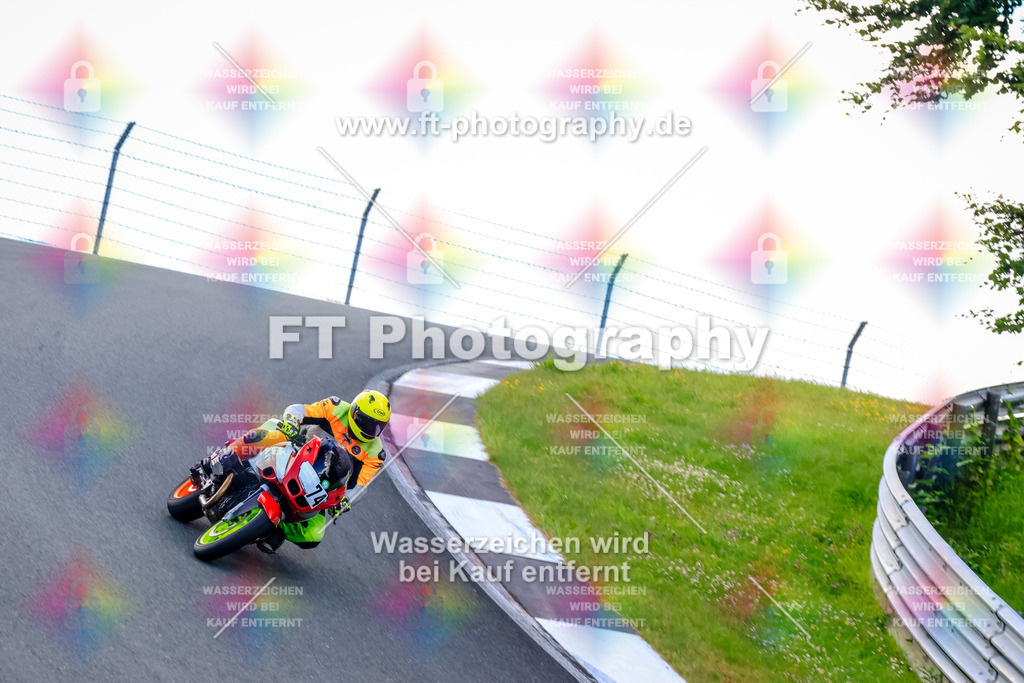 _TCM4123 | Hier findet Ihr Bilder von Touristenfahrten auf der Nürburgring Nordschleife oder von anderen Veranstaltungen die ich besucht habe. Viel Spass beim Durch Schauen 