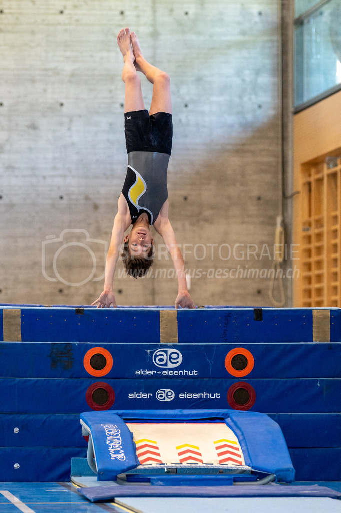 104. Zürcher Kunstturnertage Neftenbach - 15. May 2022 | 104. Zürcher Kunstturnertage Neftenbach
Turnhalle Ebni, Neftenbach
Programm 1 (P1)
Bild: Sportfotografie Markus Aeschimann | www.markus-aeschimann.ch - Realisiert mit Pictrs.com