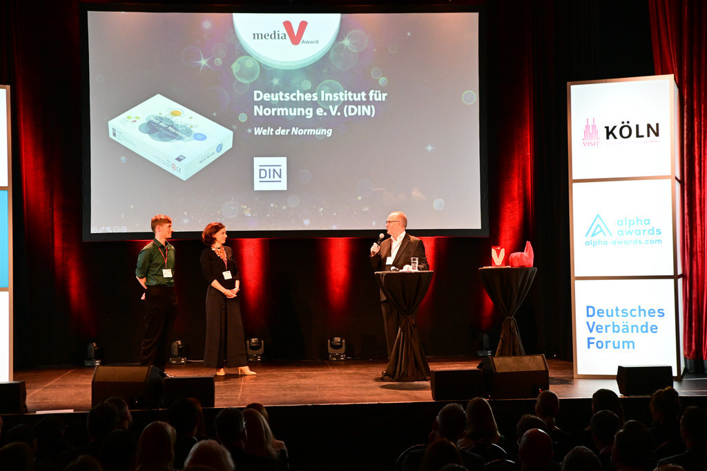 0152Media_V_Award_2025_Foto_Stefan_Wernz | Fotograf Köln - Realisiert mit Pictrs.com