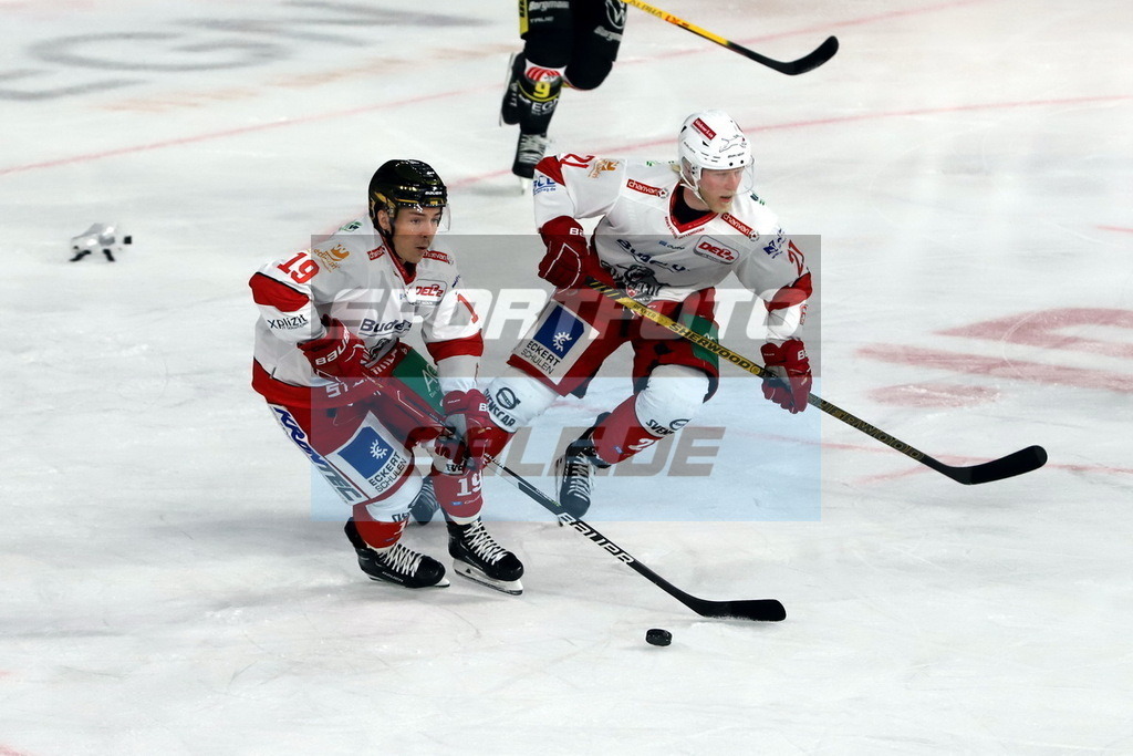 Krefeld Pinguine - Eisbären Regensburg | Krefeld Pinguine - Eisbären Regensburg - Realisiert mit Pictrs.com