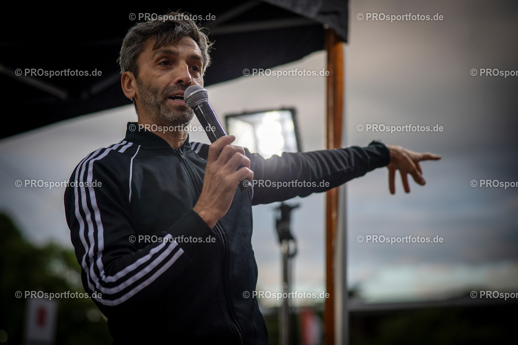 22. ASV Nachtlauf; Koeln, 28.05.25 | Impressionen vom 22. ASV Nachtlauf am 28.05.25 am Tanzbrunnen in Koeln. Foto: BEAUTIFUL SPORTS/Axel Kohring