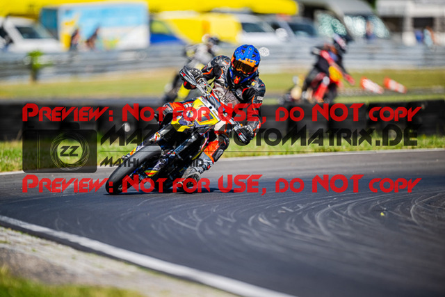 MaZZes_FotoMatrix_220702_706 | S1