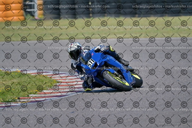 26BT01-1411 | 511 - Realisiert mit Pictrs.com