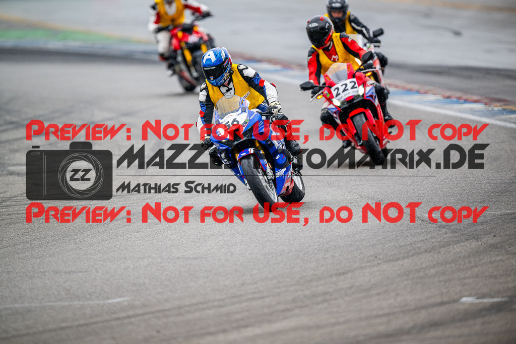 MaZZes_FotoMatrix_240702_6007705_2697 | INST