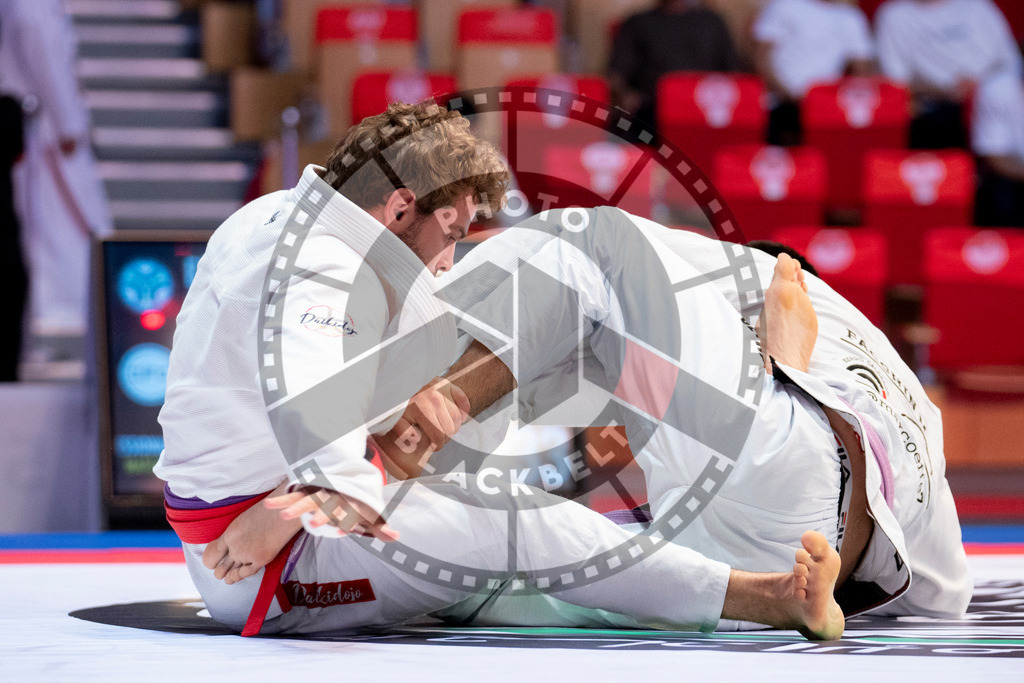 20231108PBB1865 | Fighters compete during the AJP World Professional Championship in the Mubadala Arena in Abu Dhabi, Arab United Emirates, on November 8, 2023.