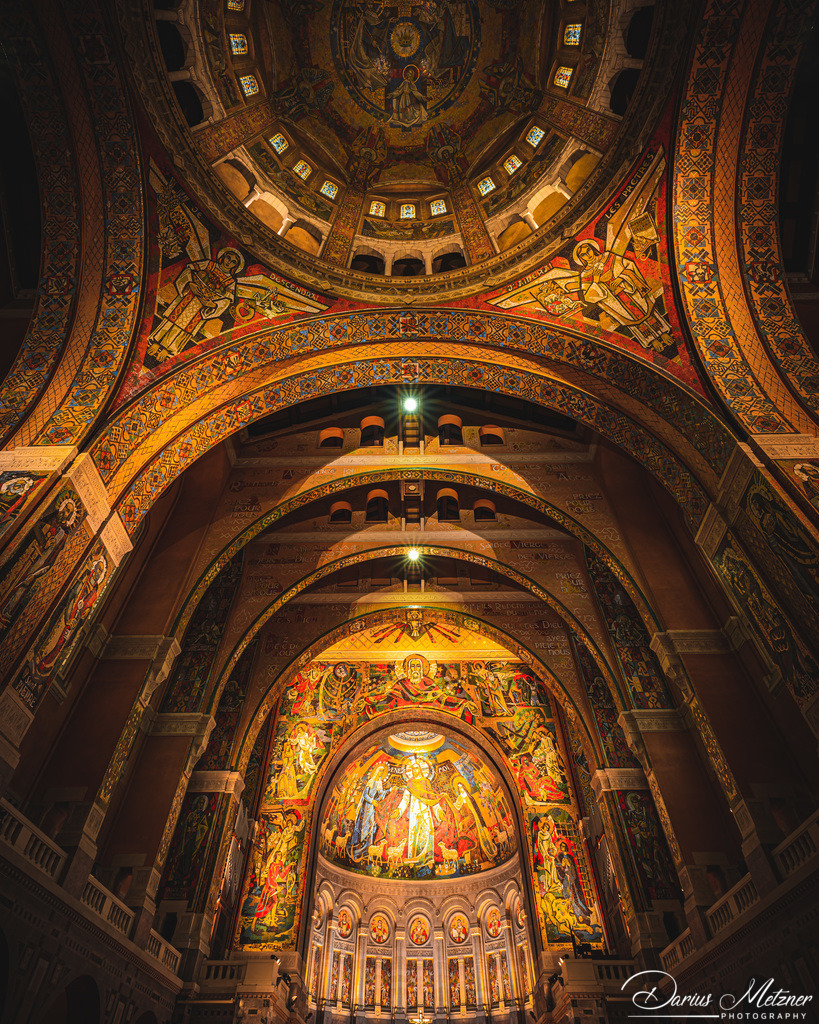 Lisieux - Basilika Sainte-Thérèse | Die Basilika Sainte-Thérèse in Lisieux (Frankreich)
