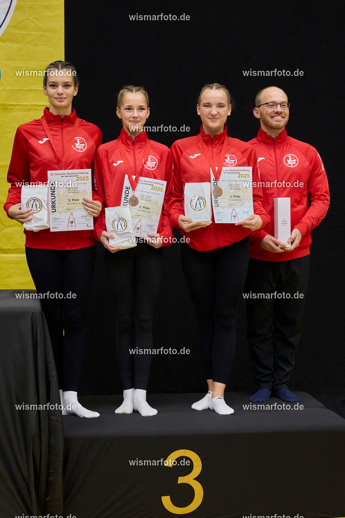 251102_siegerehrung_35 | wismarfoto.de - Realisiert mit Pictrs.com