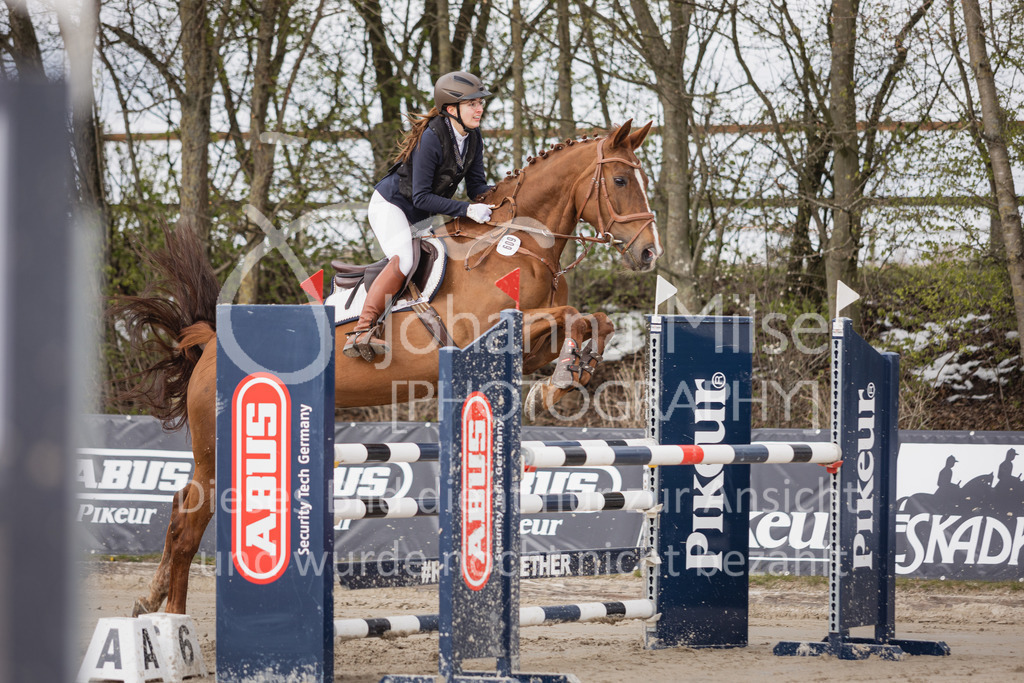 220403_HF-Laar_L-Spr-244 | SEASON OPENING 2022
Herford Laar
03.04.2022
11 Springprüfung Kl.L m.Siegerrunde