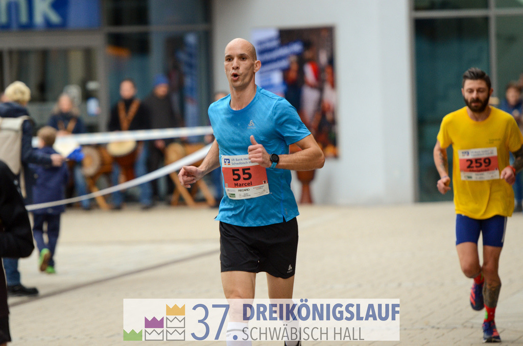 VR Bank Hauptlauf 10000m | 3 Koenigslauf 2023 - Realisiert mit Pictrs.com