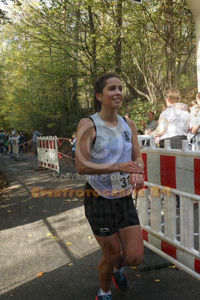 221030_1219_EX1_6236 | Sportfotografie im Rhein-Sieg Kreis, Köln, Bonn, NRW, Rheinland Pfalz, Hessen, etc. Unser Tätigkeitsfeld umfasst den Laufsport vom Volkslauf über den Marathon, Duathlon, Triathon bis zum Ultralauf wie Kölnpfad Ultra oder Schindertrail.