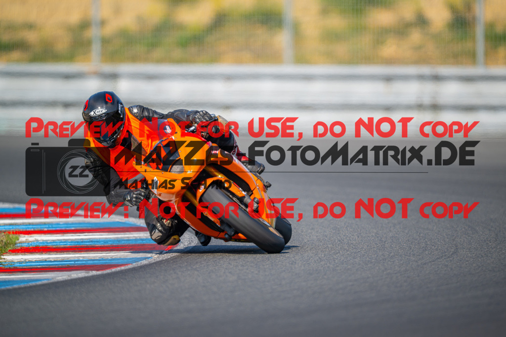 MaZZes-Fotomatrix-20260805-522780 | OPEN