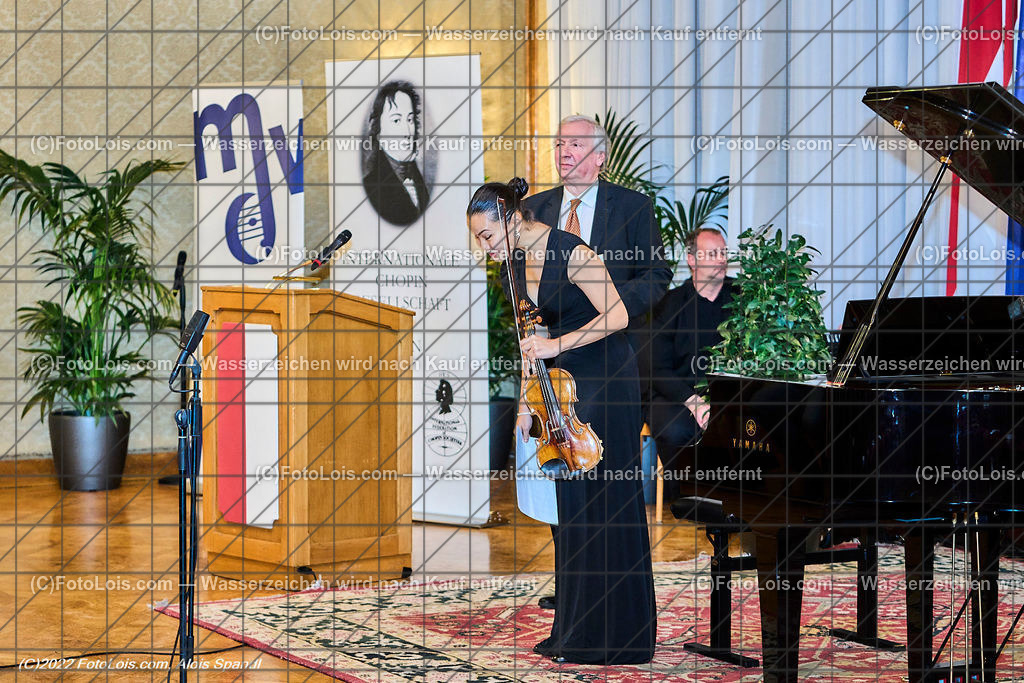 ALP3634_CHOPIN-Gesellschaft_Jubilaeum_Tulenova-Artzt | (C)FotoLois.com, Alois Spandl, Festveranstaltung '70 Jahre internationale CHOPIN-Gesellschaft in Wien' mit Einladung durch den Bürgermeister der Bundeshauptstadt Wien, Dr. Michael Ludwig (vertreten durch Mag. Thomas Reindl), Wappensaal des Wiener Rathauses, Sa 29. Oktober 2022.