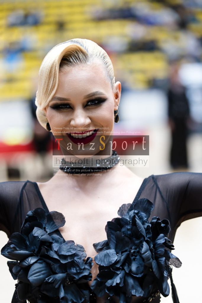 20250517_HessenTanzt_WDSF_IntOpen_Std_0916 | Tanzsportbilder, Standardtanz, Lateintanz, WDSF, DTV, LTVB, dancecomp, goc, hessen tanzt, blaues band der spree, walzer, tango, wiener walzer, slowfox, quickstepp, samba, rumba, cha-cha-cha, paso doble. jive, hd-kroft photography, turniertanzsport