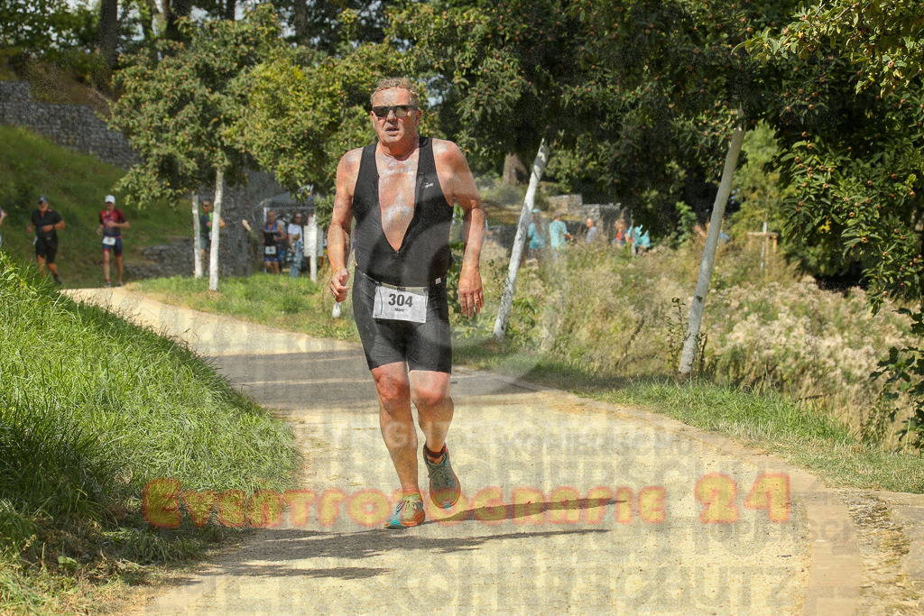 250824_1331_EX1_2675 | Sportfotografie im Rhein-Sieg Kreis, Köln, Bonn, NRW, Rheinland Pfalz, Hessen, etc. Unser Tätigkeitsfeld umfasst den Laufsport vom Volkslauf über den Marathon, Duathlon, Triathon bis zum Ultralauf wie Kölnpfad Ultra oder Schindertrail.