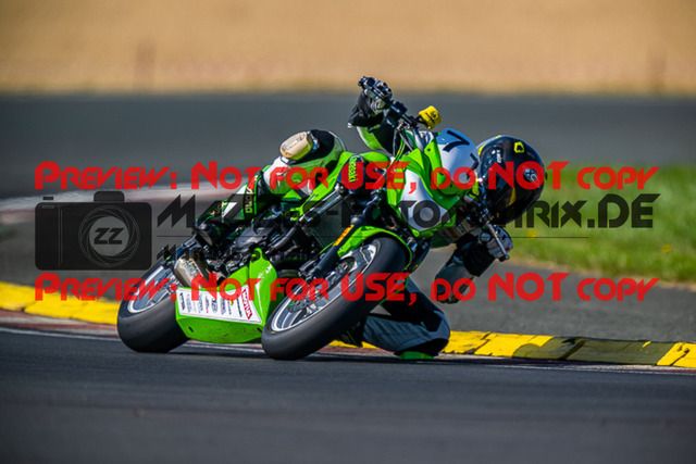 MaZZes_FotoMatrix_220722_1389 | TWIN