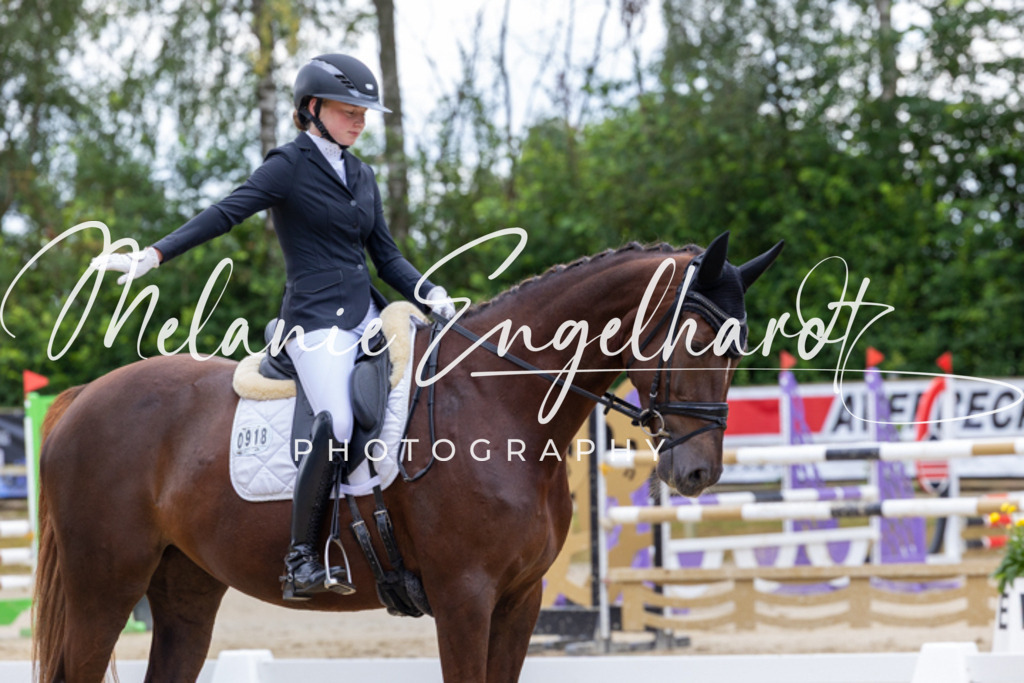 7I8A4045 | melanie-engelhardt-photography - Realisiert mit Pictrs.com