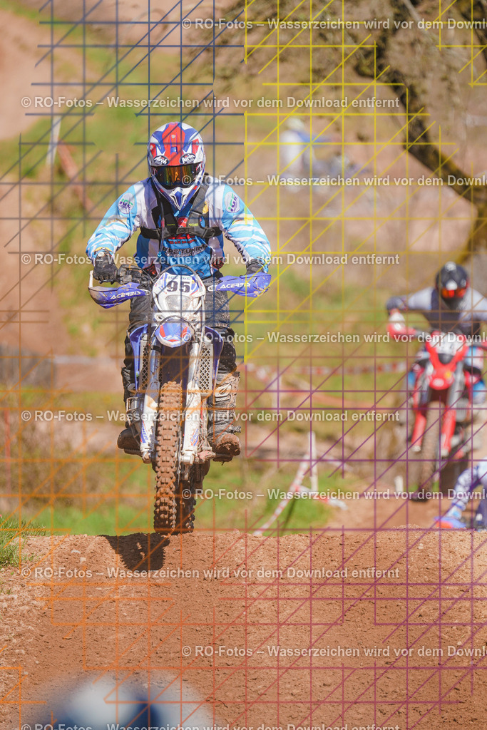 3 Lauf Mernes-698 | Sportfotografie von RO-Fotos: Motorsport, Motocross, Enduro, Laufveranstaltungen und Triathlon. Professionelle Fotos von Sportlern und Events. - Realisiert mit Pictrs.com