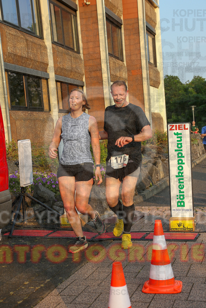 240802_1932_EX1_6553 | Sportfotografie im Rhein-Sieg Kreis, Köln, Bonn, NRW, Rheinland Pfalz, Hessen, etc. Unser Tätigkeitsfeld umfasst den Laufsport vom Volkslauf über den Marathon, Duathlon, Triathon bis zum Ultralauf wie Kölnpfad Ultra oder Schindertrail.