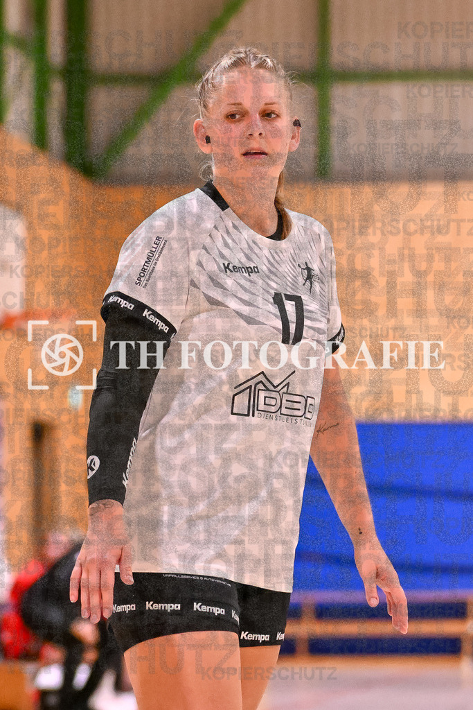 GER, SG Maulburg/Steinen - HSG Dreiland, Frauen-Handball, Oberliga Suedbaden, 3. Spieltag, Saison 2024/2025, 12.10.2024 | Jana Darius (HSG Dreiland, #17)GER, SG Maulburg/Steinen - HSG Dreiland, Frauen-Handball, Oberliga Suedbaden, 3. Spieltag, Saison 2024/2025, 12.10.2024Foto: TH Fotografie/Thomas Hess