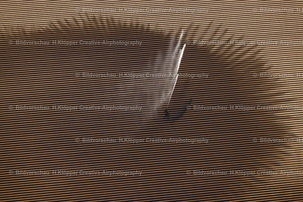 Luftbilder Schwalmtal-9972-2 | Luftbild Kreisförmige Bewässerung auf landwirtschaftlichen Feldern in Schwalmtal - Realisiert mit Pictrs.com