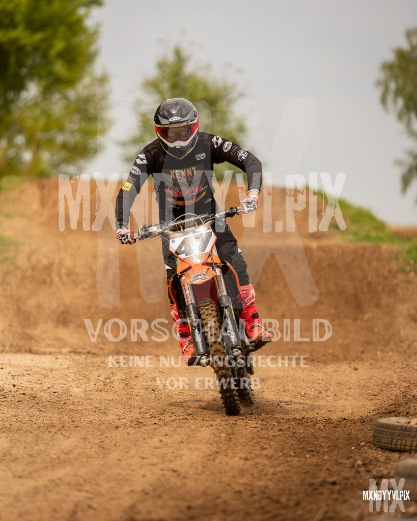 866A5816 | mxndyyvipix